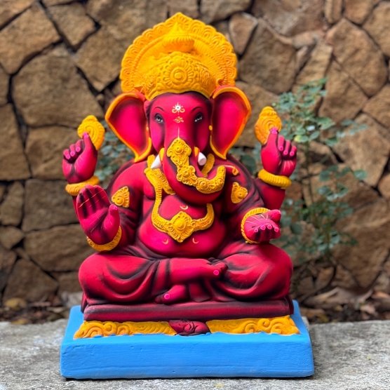 18'' Siddhivinayak Red No 8 CM